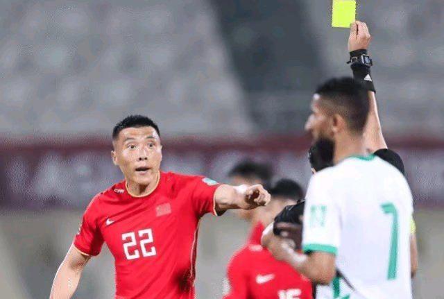 开云平台-再谈于大宝“散步” 京媒：不应该放大球员场上瑕疵